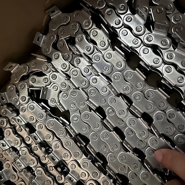 04不锈钢链条大节距传动短节距滚子链条工业化学防锈耐腐蚀