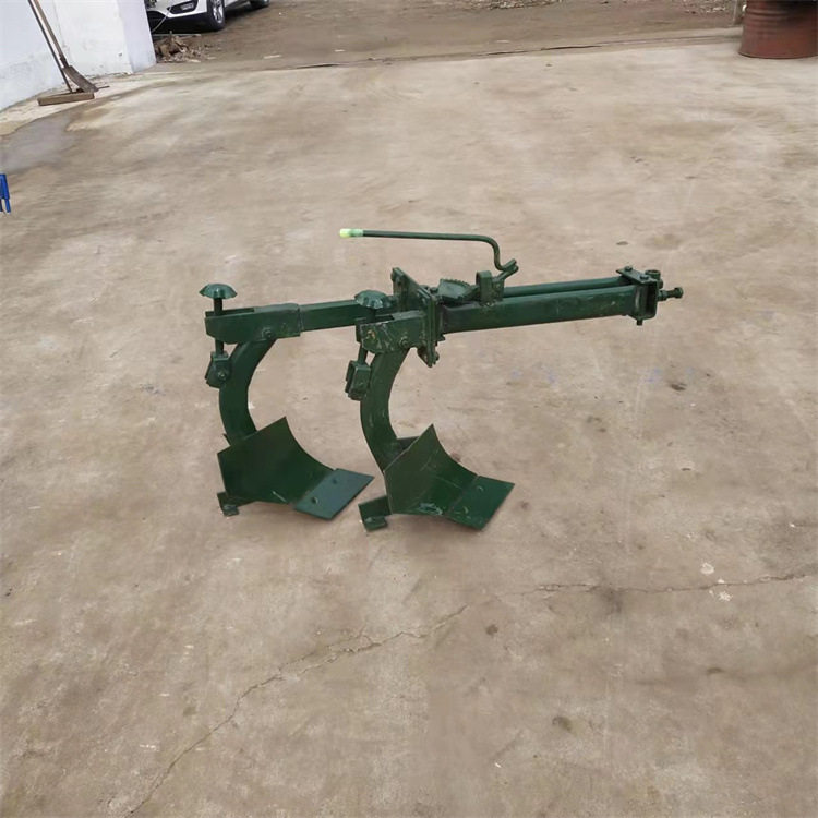 厂家各种手扶拖拉机配套耕种机械 翻转犁耕地松土双铧犁 左右旋转