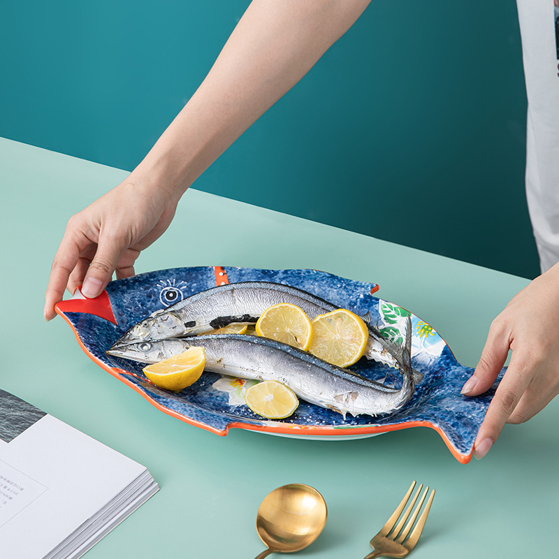 手绘日式鱼盘家用蒸鱼盘子高级感陶瓷餐具长方形菜盘装鱼碟釉下彩