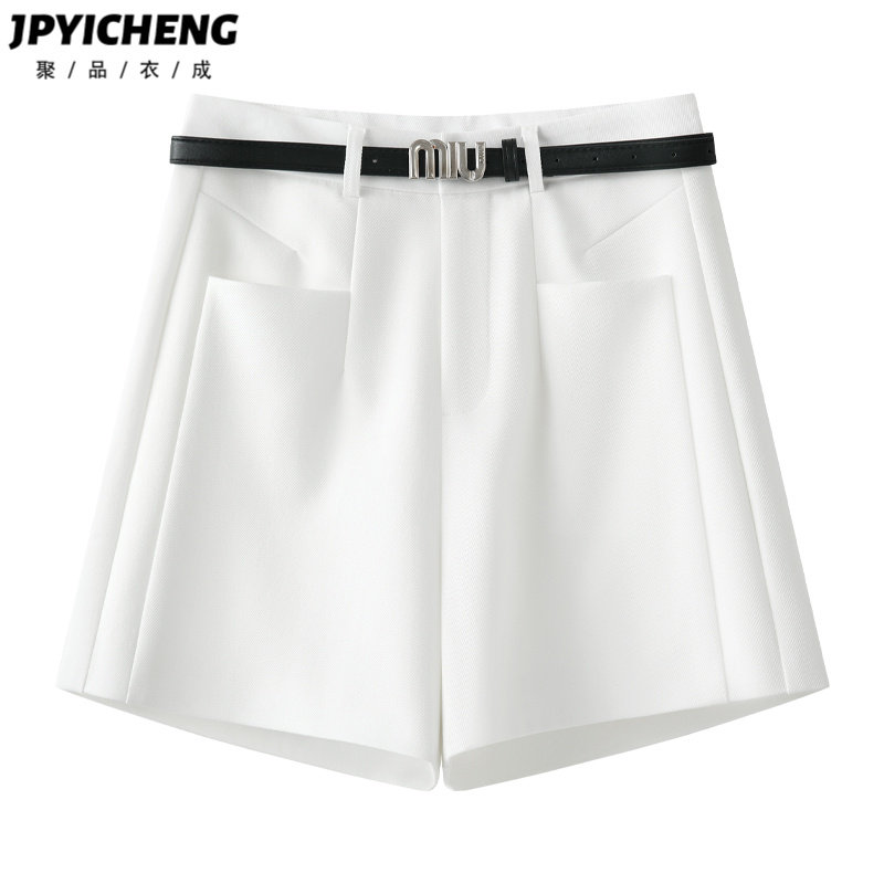 白色休闲西装短裤女2025新款冬季爆款宽松直筒阔腿裤高腰外穿热裤