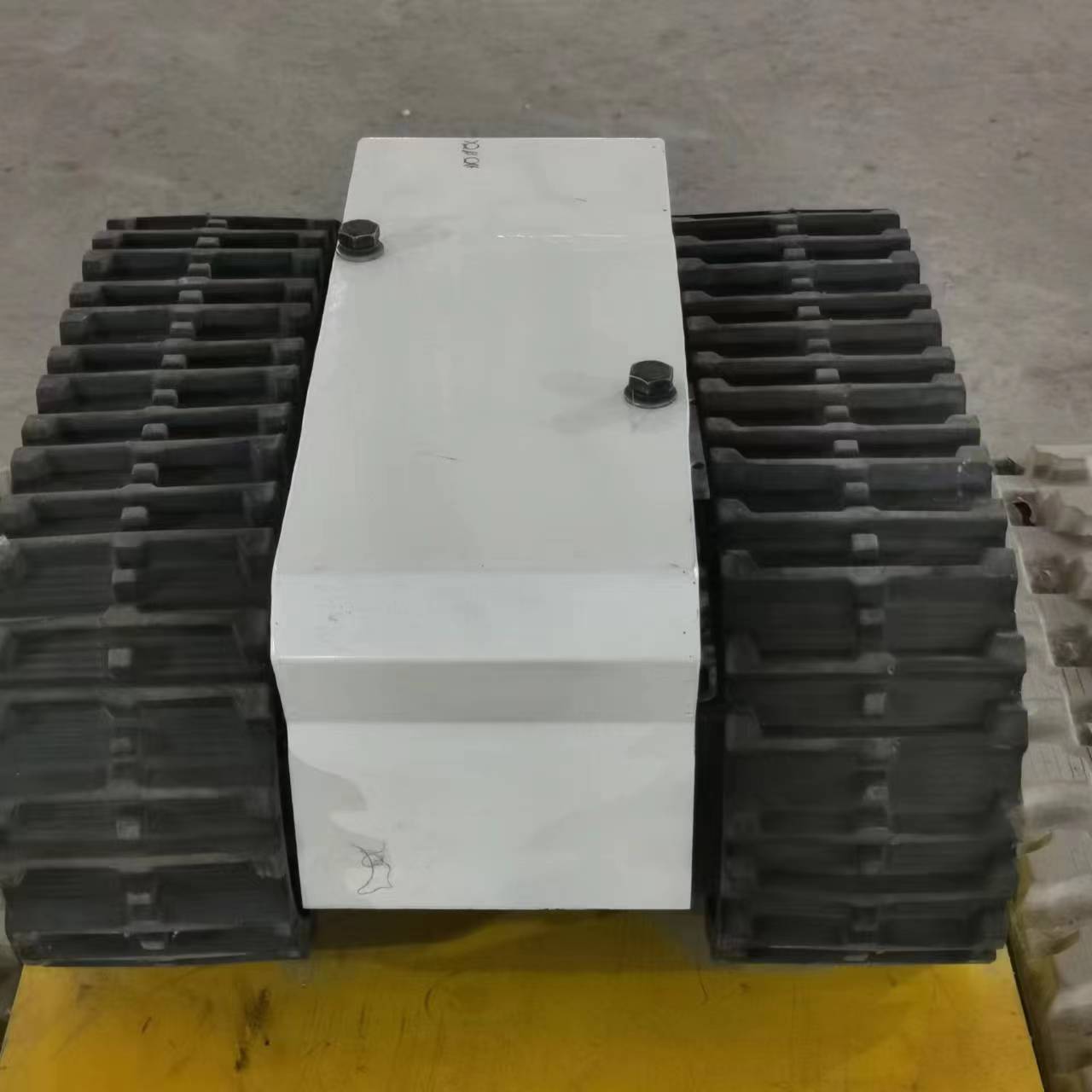 房车牵引拖拽履带底盘 微型遥控履带底盘  小型履带底盘生产厂家