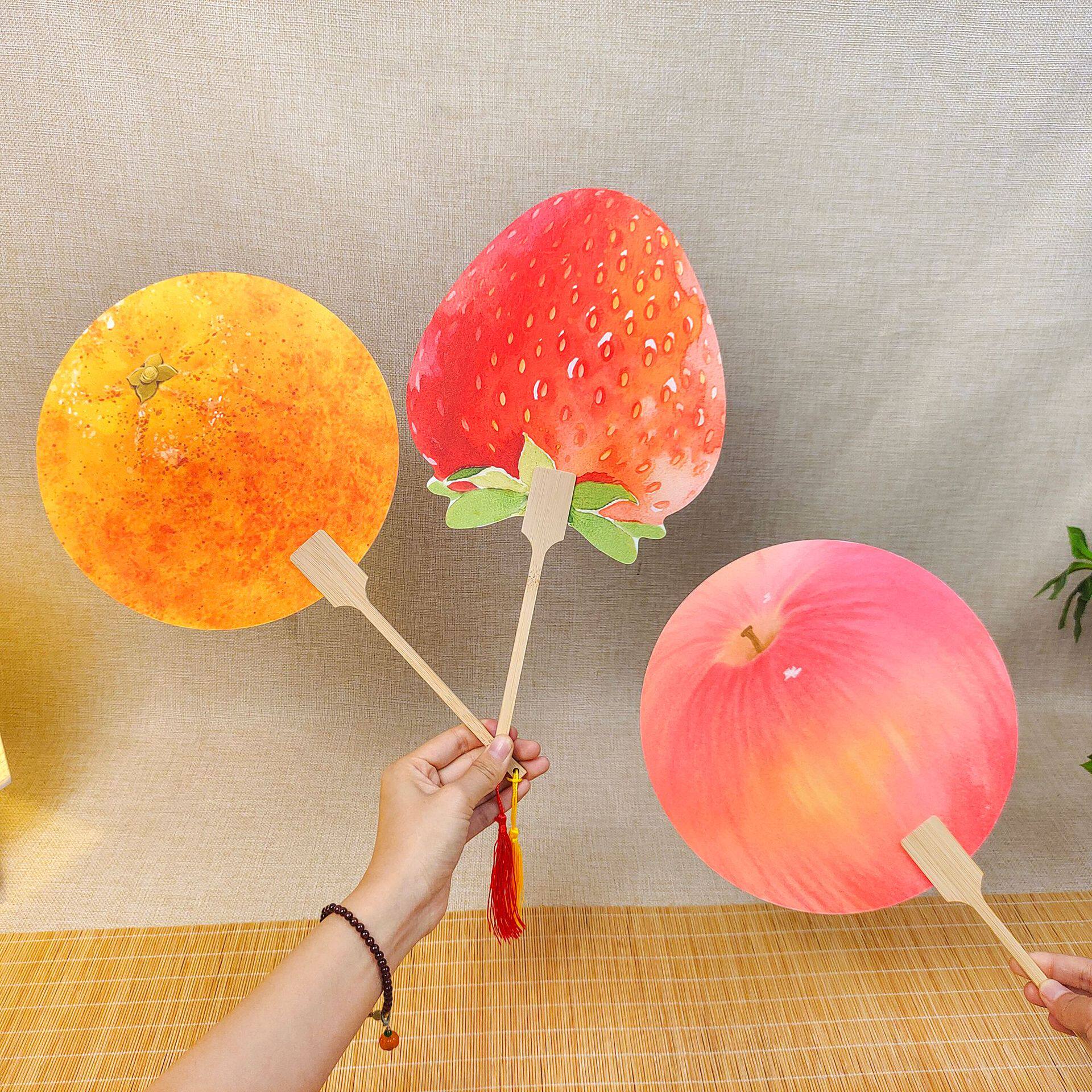 水果团扇创意西瓜夏季古风拍照手持扇道具扇手绘橙子草莓苹果扇子