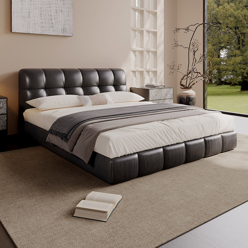 意式极简泡芙床黑色真皮床现代简约主卧轻奢软包床新款落地储物床