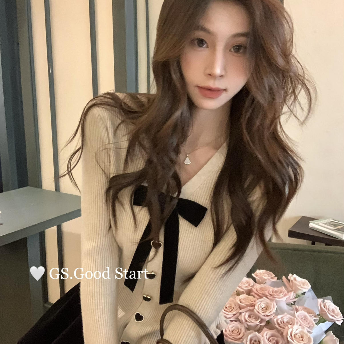 GS.GOOD START-气质千金感蝴蝶结针织小衫(配可拆卸蝴蝶结)G7557