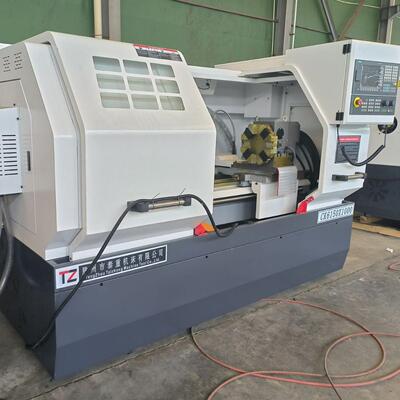 CAK6150x750mm重型平床身数控车床全防护无极变速精密车床CK6150