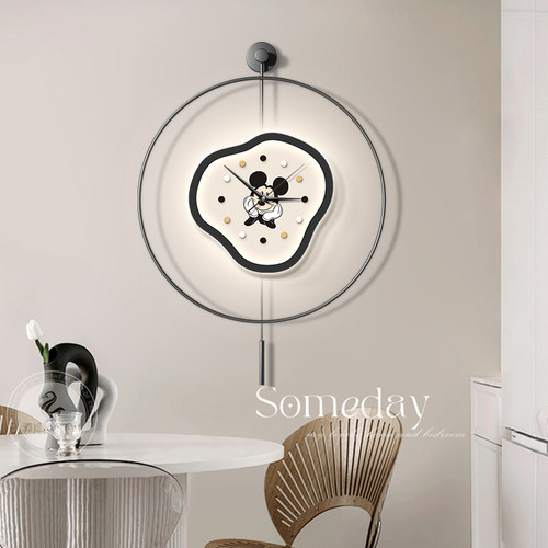 优选西班牙极简钟表挂钟装饰画个性米奇餐厅客厅挂画带灯静音时钟
