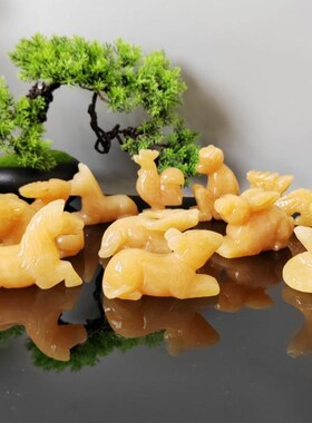 十二生肖天然米黄玉石鼠牛虎兔龙蛇马羊猴鸡狗猪招财风水工艺摆件
