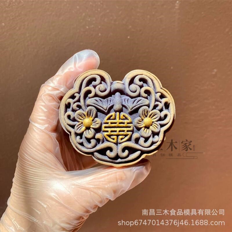 优选国潮风如意锁新年模具手压月饼模具150g中式糕点制作75克创意