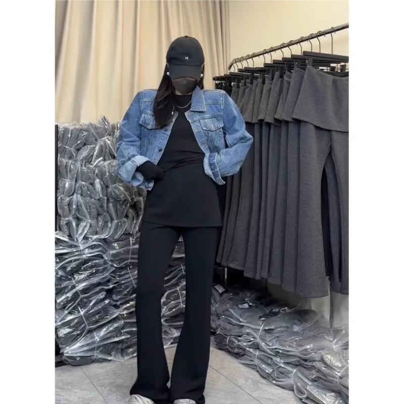 秋冬加绒韩国东大门假两件屁帘微喇叭裤女2025梨形显瘦身材休闲裤