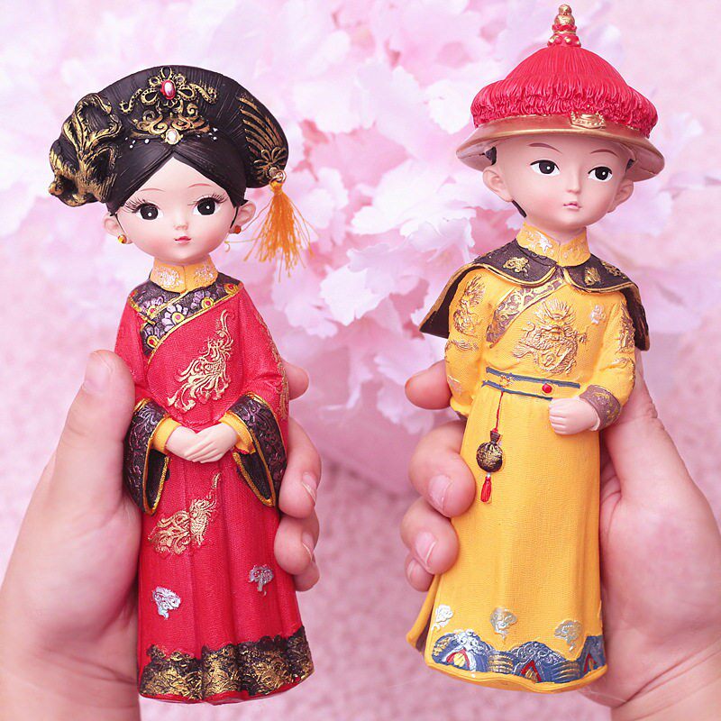 皇上皇後摆件故宫格格宫廷风订婚结婚装饰摆饰送情人情侣礼品一对