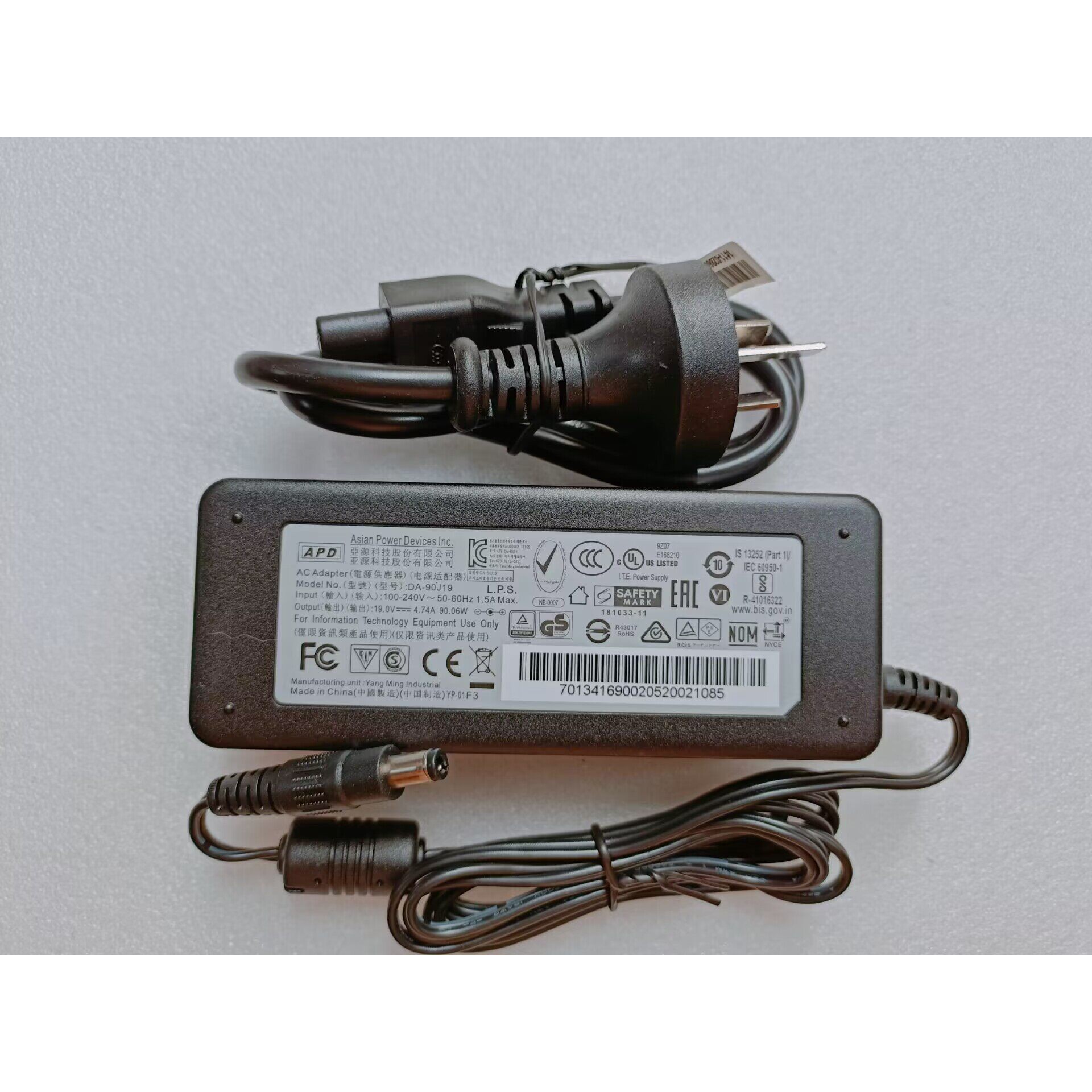 原装APD亚源19V4.74A电源配接器DA-90J19电脑主机电源供应器90.6W