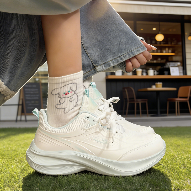 回力运动鞋女青梅绿轻便跑步鞋2026春季新款百搭减震休闲皮面鞋子