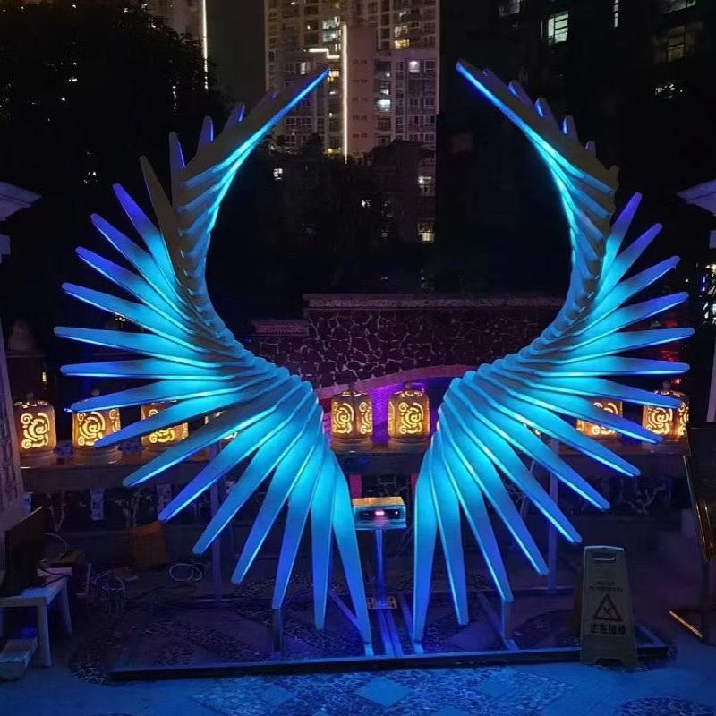 网红互动感应翅膀拍照互动道具互动发光翅膀房地产景区落地摆件