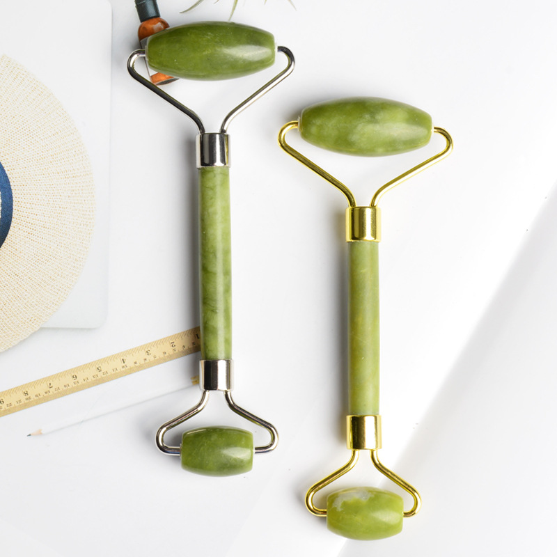 2021新款金属粘接岫岩玉滚轮 光滑舒适面部保养美容器 便携按摩器