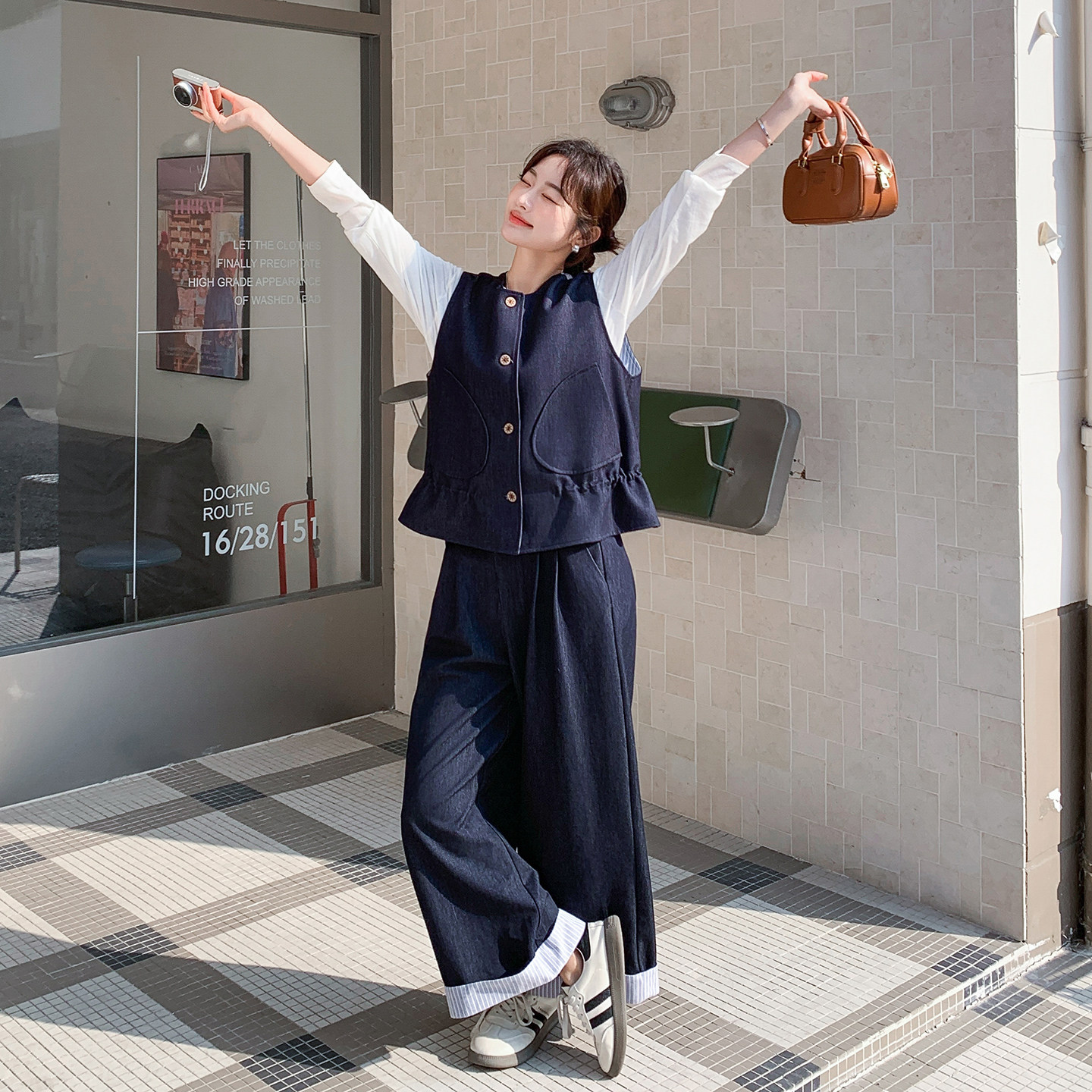 ZB119-8603-P185-K298休闲马甲阔腿裤套装二件套，女装短外套，ELIN