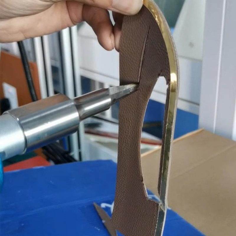 优沃热销28k30khz35k超声波皮革切割机手持式塑料板切割裁断机