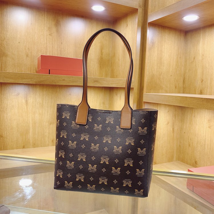 2025秋季新款锁扣车缝线单肩包PU2024年冬季均码托特包