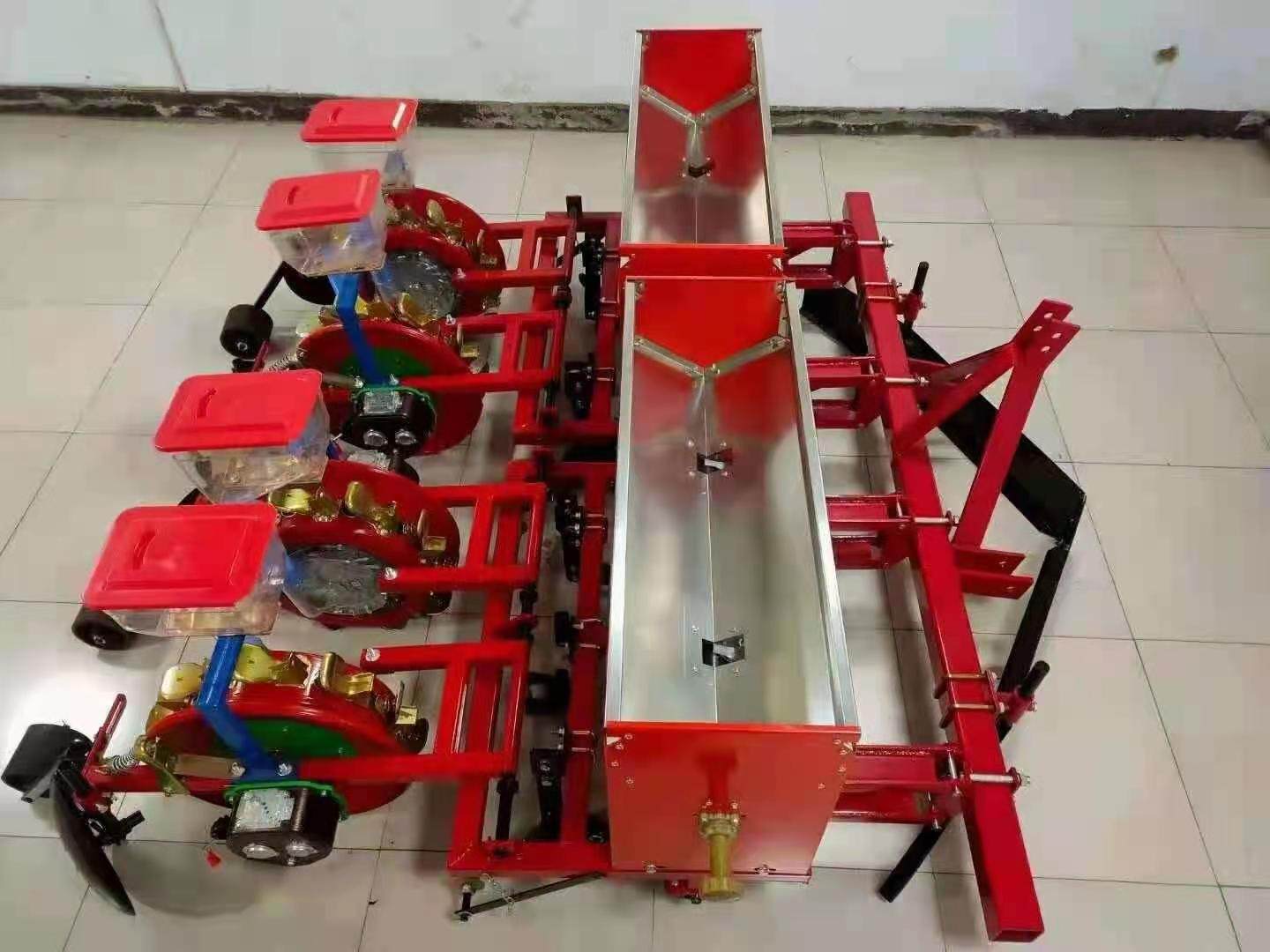 河南新型小四轮车带玉米花生铺膜播种机高粱精播机毛豆种植机,模玩/动漫/周边/娃圈三坑/桌游,文化/体育周边,淘宝优惠券,粉丝福利购,淘宝优惠卷