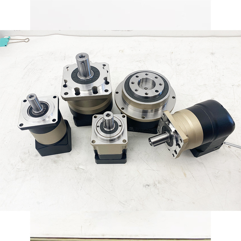 高精密行星齿轮减速机57/86/110步进60/80/110伺服电机减速器P2