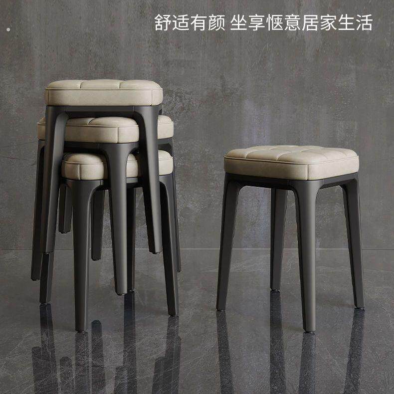 塑料凳子家用加厚可叠放大人结实无靠背餐厅备用餐椅子轻奢高级感