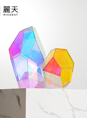 优选块面炫彩色亚克力石头雕塑摆件售楼处大厅楼梯间酒店大堂艺术