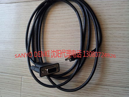 优选三洋驱动器QS1A01AA QS1A03AA QS1A05AA专用通讯电缆