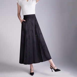 2025新款新中式国风马面裙提花百褶裙女裙子秋冬半身裙A字裙长裙