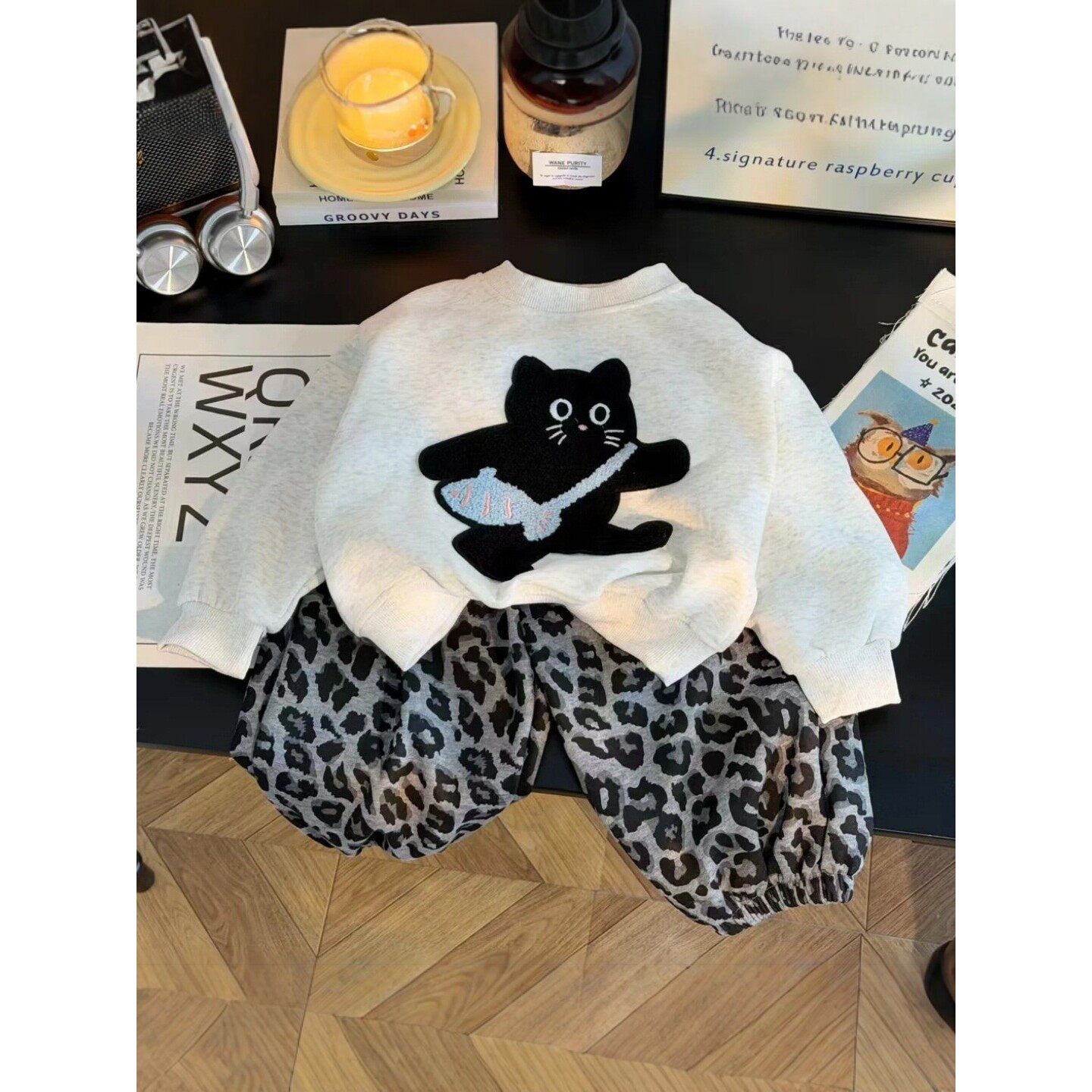 豹纹猫咪女童秋装卫衣豹纹裤套装可爱猫咪图案两件套休闲童装