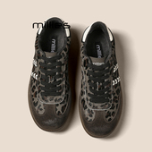 妙丽复古豹纹拼接马毛圆头真皮内增高运动德训板鞋 MILLIE 女冬Z