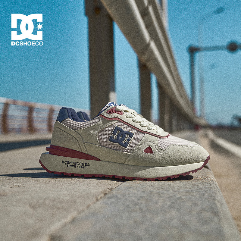 DCSHOES V-Run 男士运动休闲鞋子男鞋秋季新款牛反绒皮厚底阿甘鞋图片