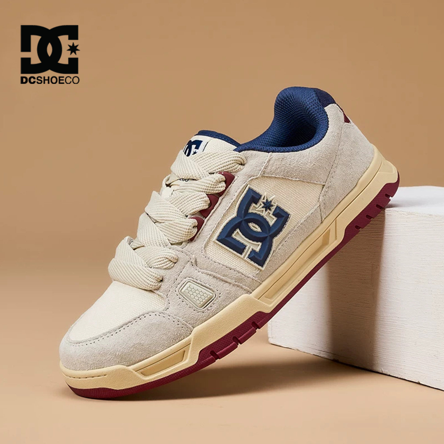 DCSHOECOUSAASTRA新款男板鞋图片