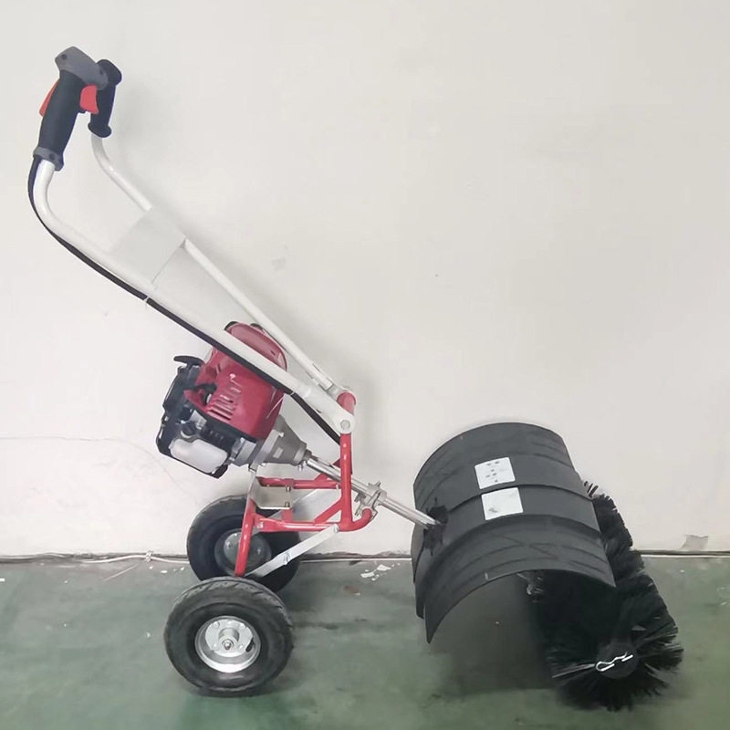 汽油动力草坪梳理机 手推草坪清扫梳草机 便携式小型刷草机,模玩/动漫/周边/娃圈三坑/桌游,文化/体育周边,淘宝优惠券,粉丝福利购,淘宝优惠卷