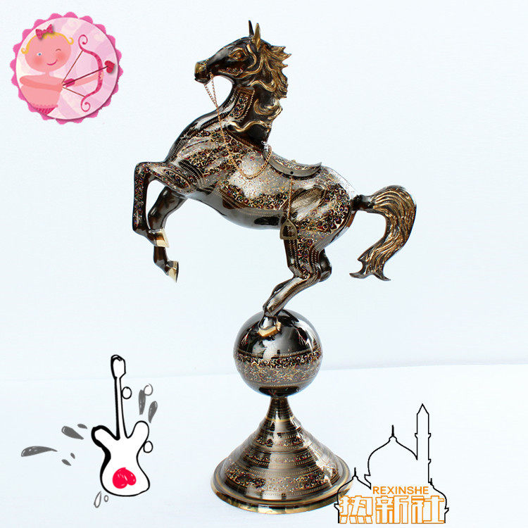 巴基斯坦精雕动物30寸精雕 彩点踩球彩马,模玩/动漫/周边/娃圈三坑/桌游,文化/体育周边,淘宝优惠券,粉丝福利购,淘宝优惠卷