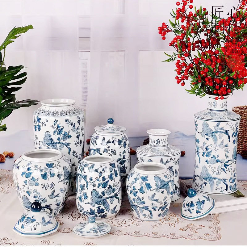 青花瓷陶瓷花瓶家居摆件桌面装饰插花器中式水培餐桌客厅摆设,模玩/动漫/周边/娃圈三坑/桌游,文化/体育周边,淘宝优惠券,粉丝福利购,淘宝优惠卷