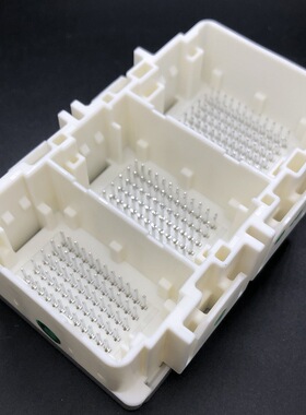 YZK连接器 7386-2426 180针 82671-64020 汽车线束连接器