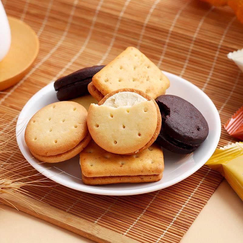 正宗日本进口高端零食饼干4种口味巧克力奶油夹心芝士混合1