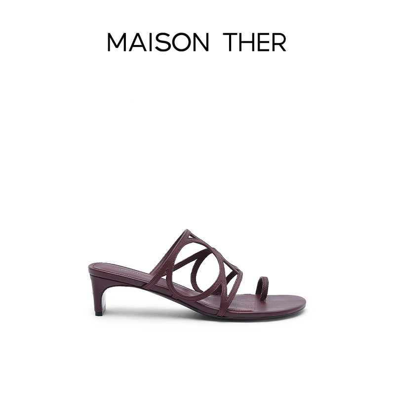 MAISON THER弧形Logo交叉镂空设计小猫跟时装凉鞋牛皮分趾凉鞋女