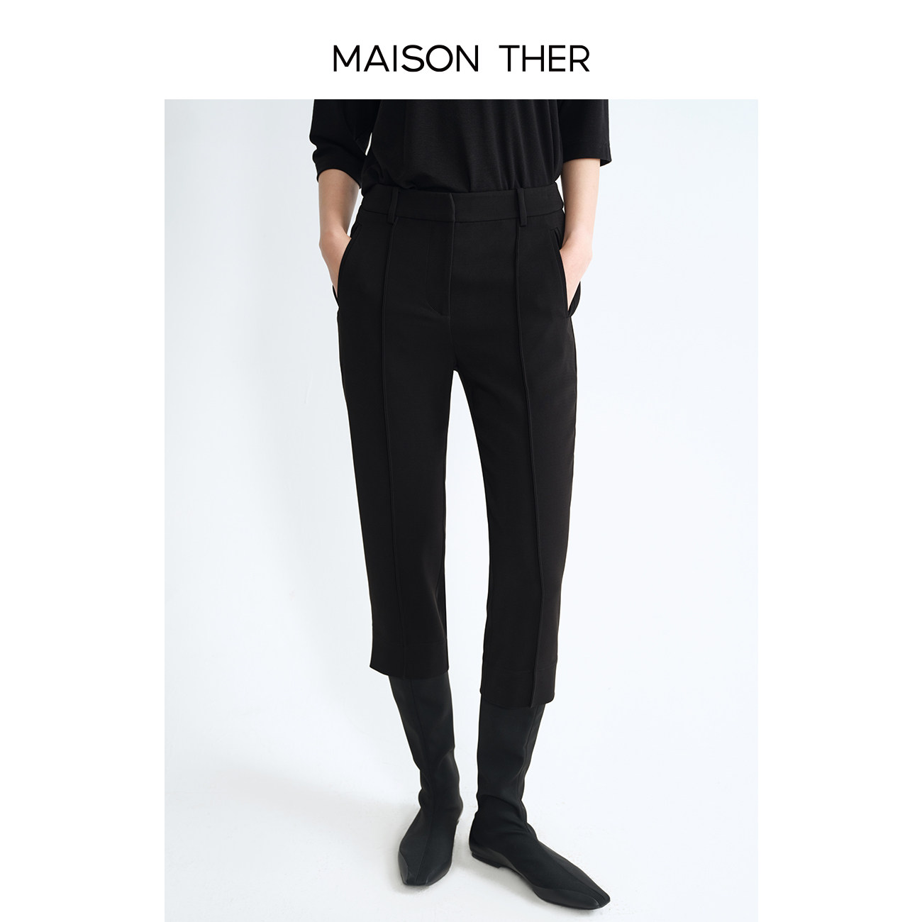 MAISON THER2025开春ootd穿搭立体褶饰开衩醋酸七分裤酷飒风黑色