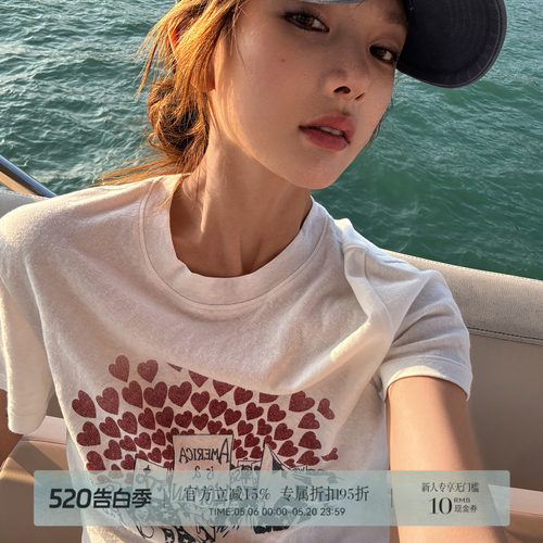 R-HER学院风刺绣短袖T恤女