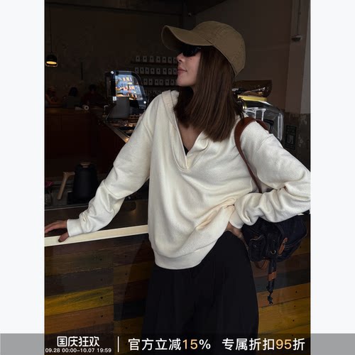 RHER STUDIO 休闲时尚百搭潮流舒适显瘦连帽卫衣女T6221