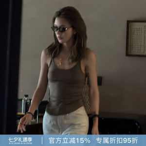 无袖U领修身显瘦吊带背心