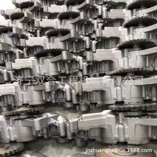 挖掘机EC340D机油泵 现货供应 EC340挖掘机机油泵