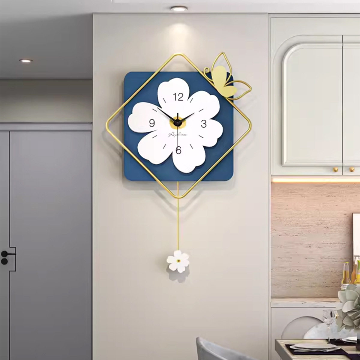 网红钟表挂钟客厅2023新款家用创意时钟装饰餐厅简约现代大气挂表