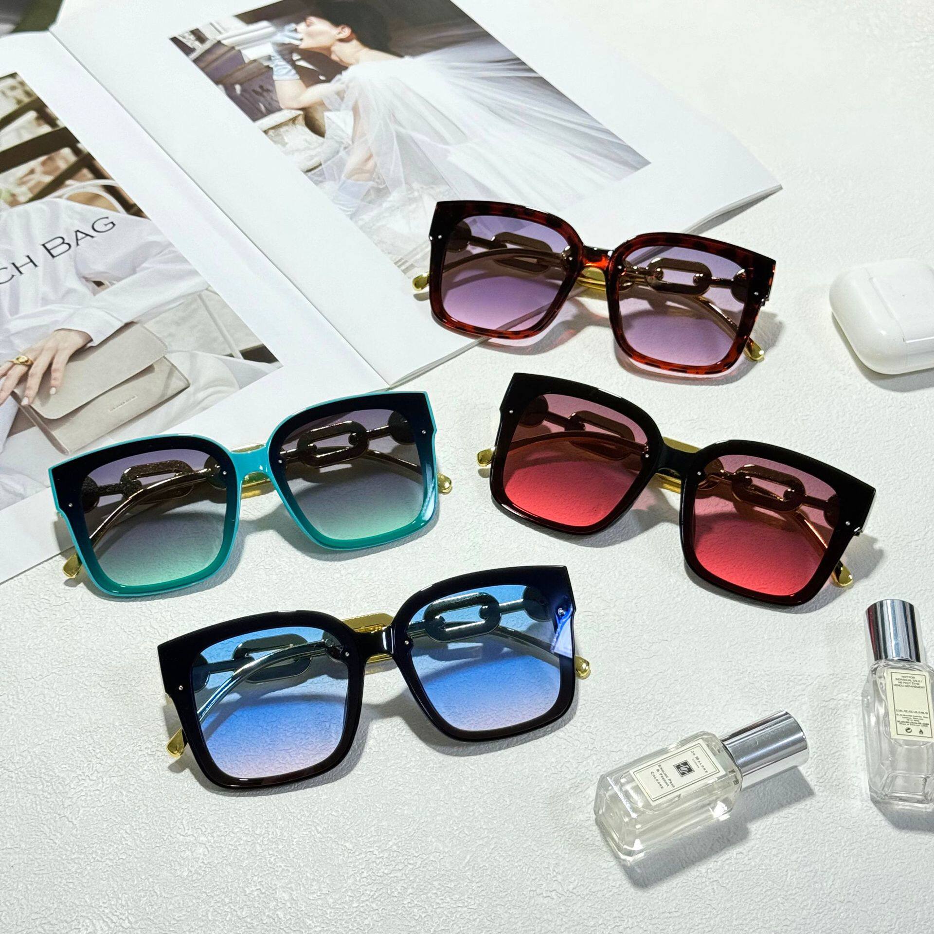 24年新款链条腿百搭方框墨镜防紫外线情侣双色渐变眼镜大框太阳镜