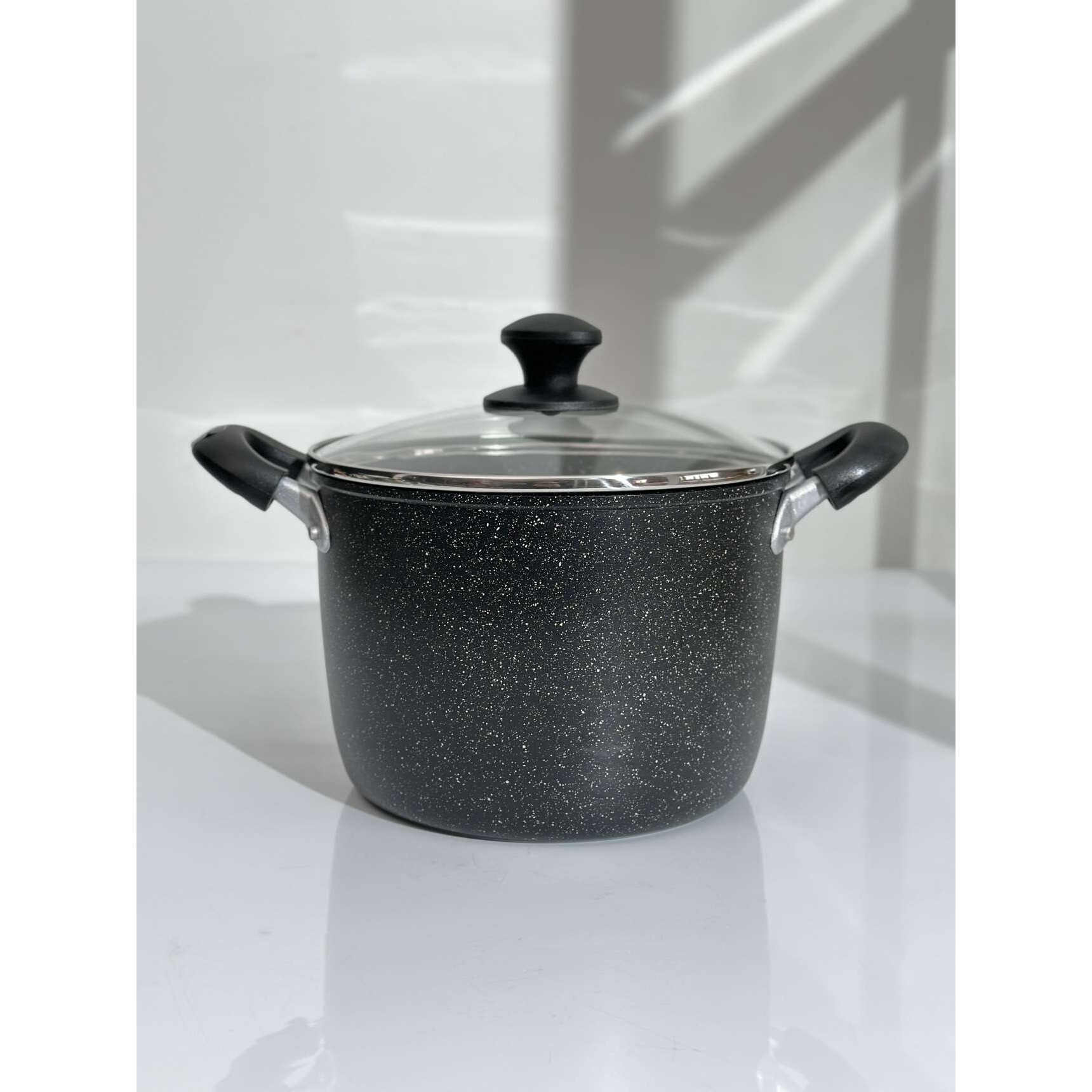 22CM加深麦饭石汤锅不粘锅