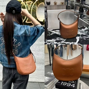 СеΙiпе 压花凯旋门logo手提包女腋下包休闲 法国游25年新款