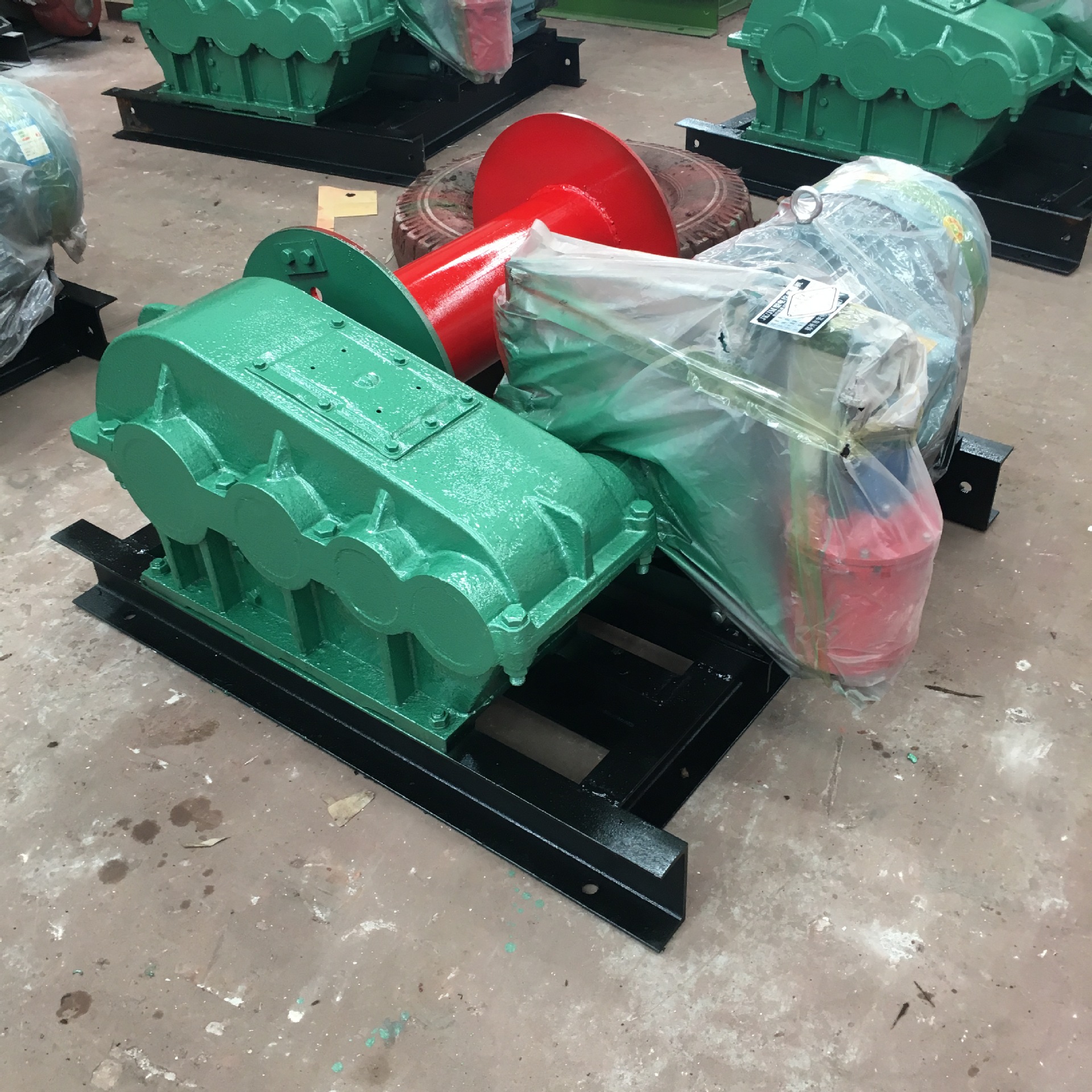 慢速电动5吨卷扬机 采用油压刹车装置 可调速电动卷扬机