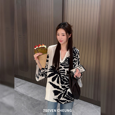 7SEVEN 凉感人丝铜氨~高知感 枝繁叶茂不规则V领印花小衬衣衬衫女
