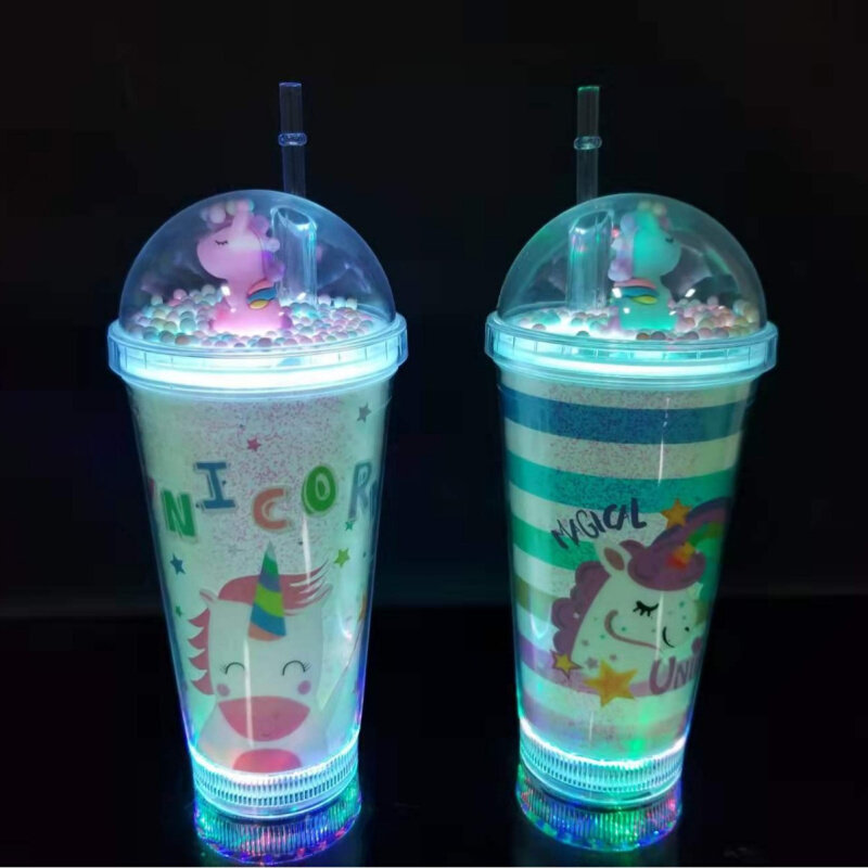 网红花朵闪片吸管杯创意男女学生情侣随手杯子双层制冷塑料杯批发