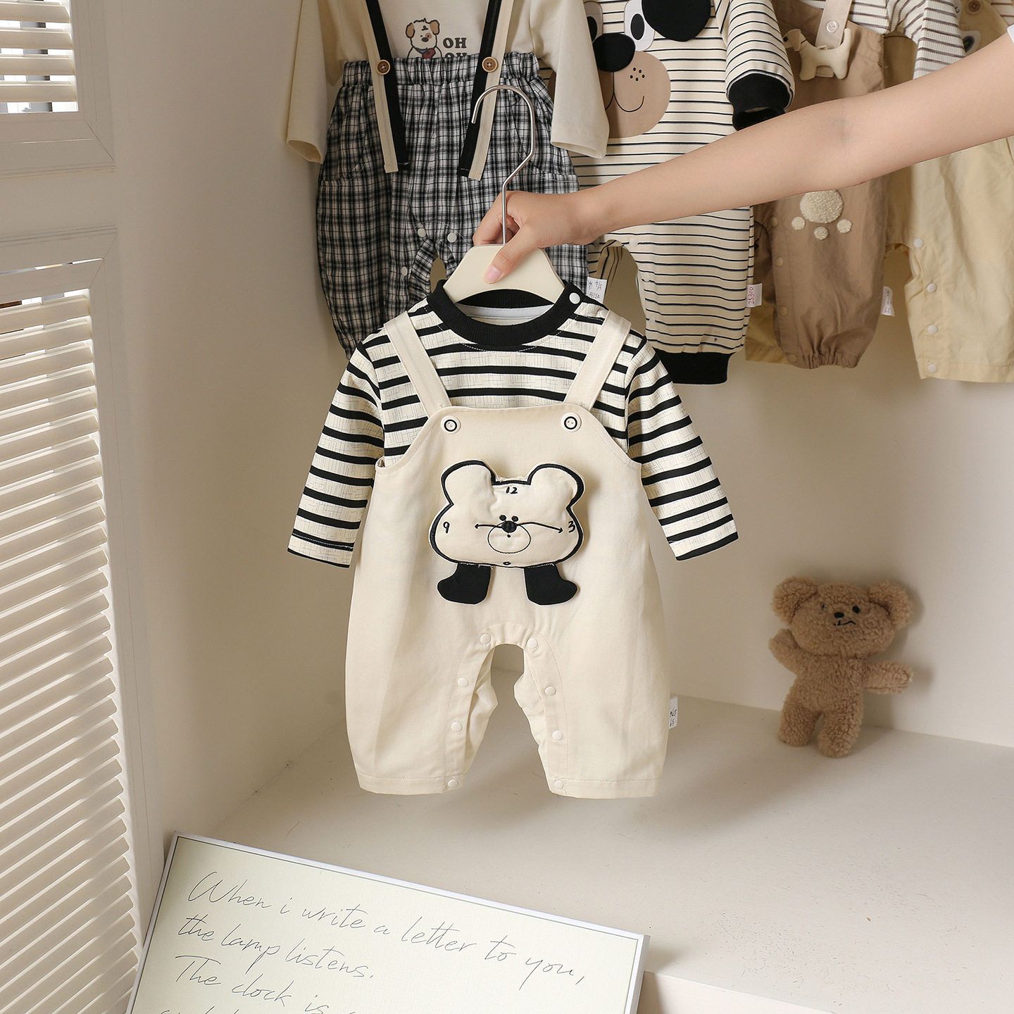 柏艺-婴儿春秋套装条纹上衣背带裤两件套宝宝卡通可爱外出服儿童,童装/婴儿装/亲子装,背带,淘宝优惠券,粉丝福利购,淘宝优惠卷